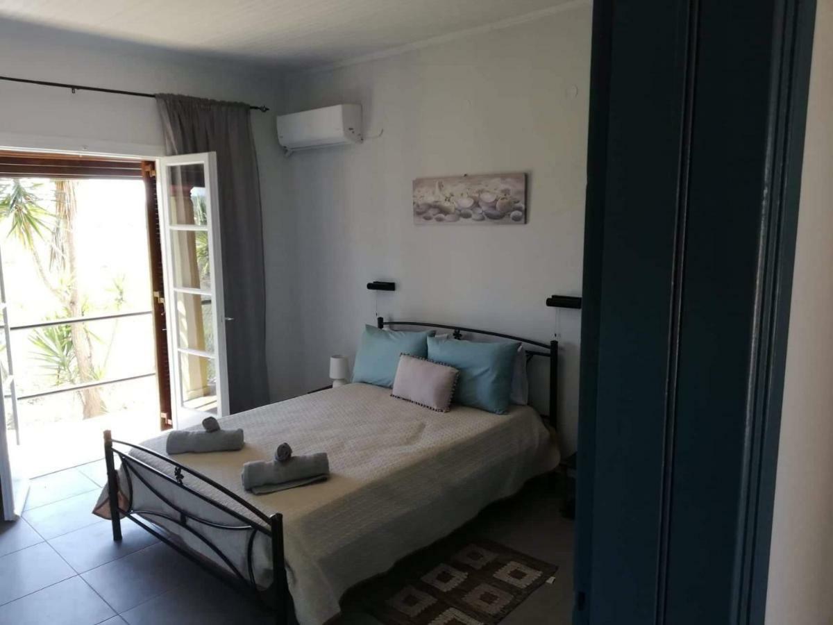 Issos Apartments Agios Georgios  Exterior foto